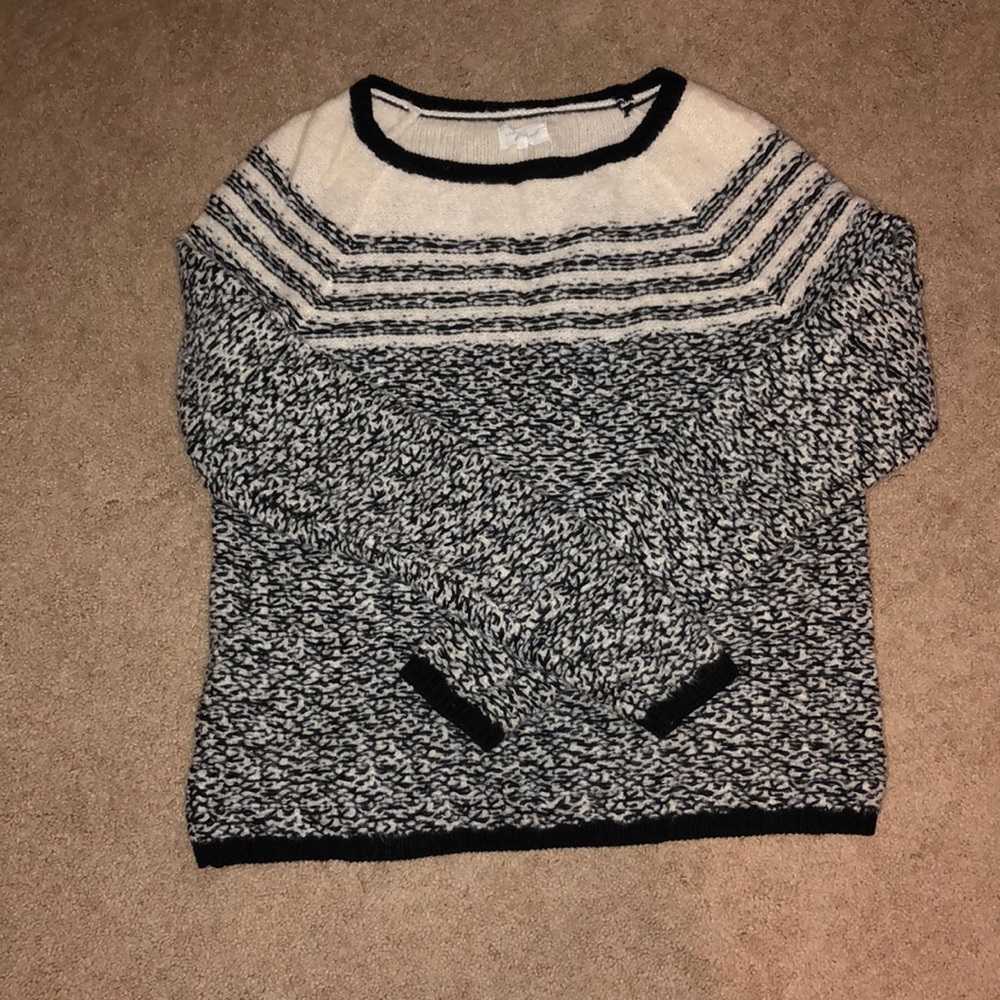 Striped crew neck